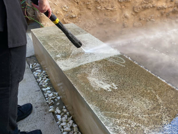 Best Pressure Washing Contractors  in Sibley, IA